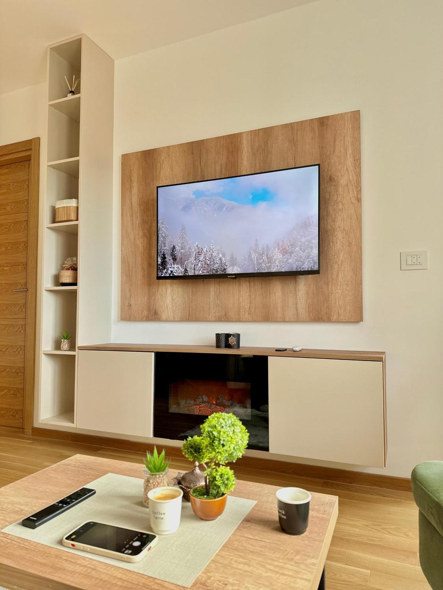 Apartment Zr 65
